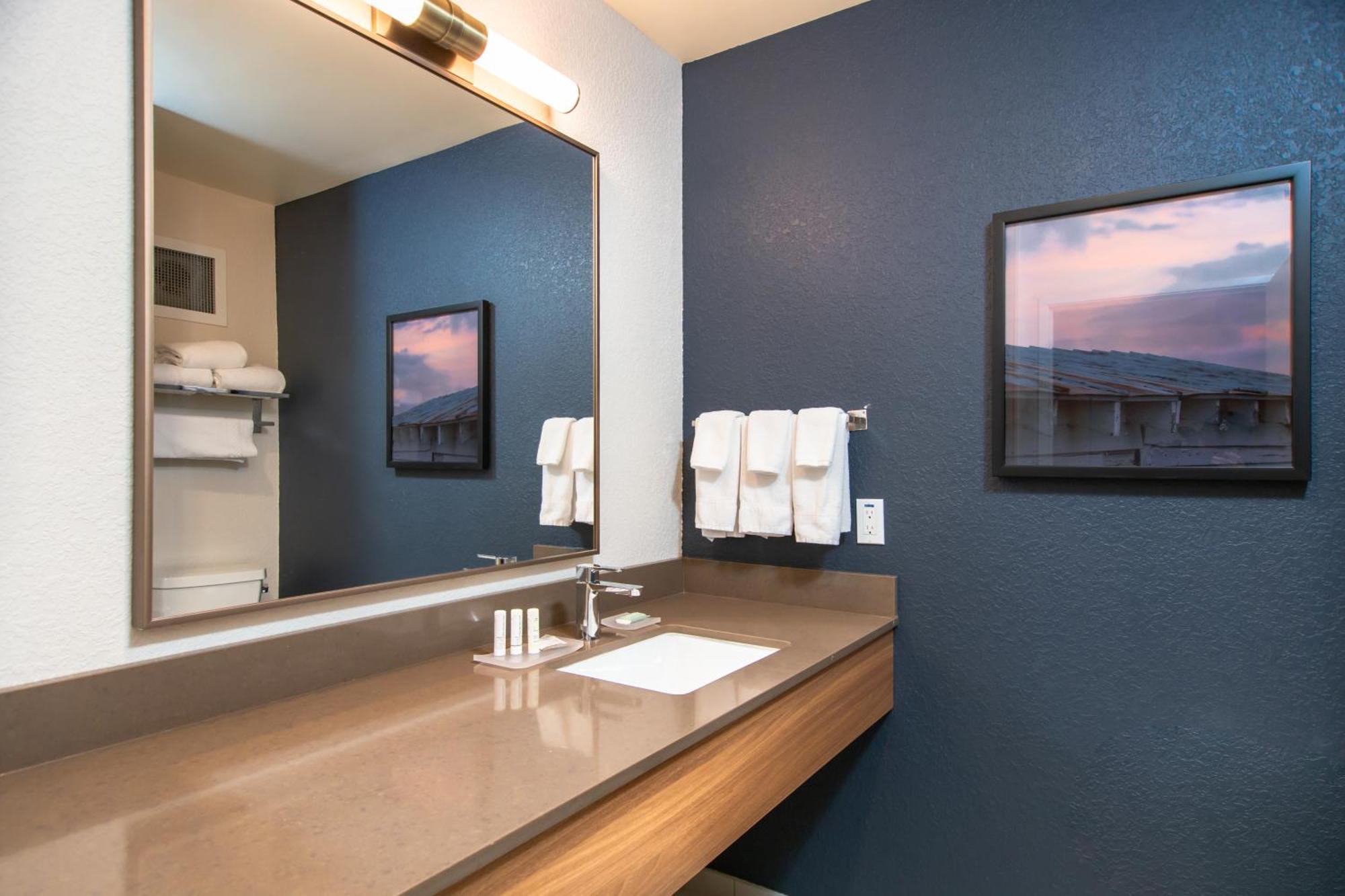 Fairfield Inn & Suites Rapid City Ruang foto